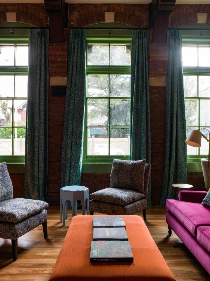 The Observatory Hotel 基督城 外观 照片 The interior of the building