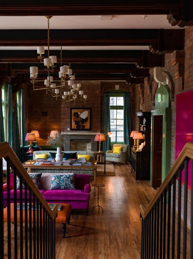 The Observatory Hotel 基督城 外观 照片 The interior of the house