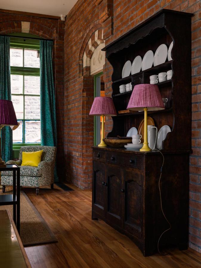 The Observatory Hotel 基督城 外观 照片 The interior of the house